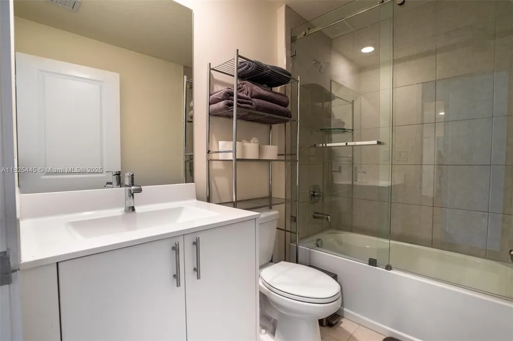 4269 NW 83rd Path Doral, FL 33166