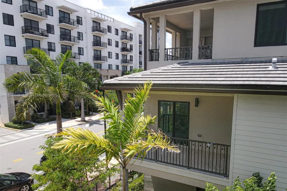 4269 NW 83rd Path Doral, FL 33166
