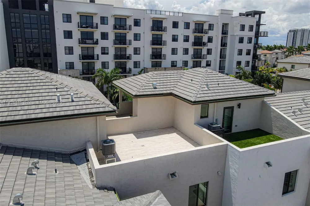 4269 NW 83rd Path Doral, FL 33166