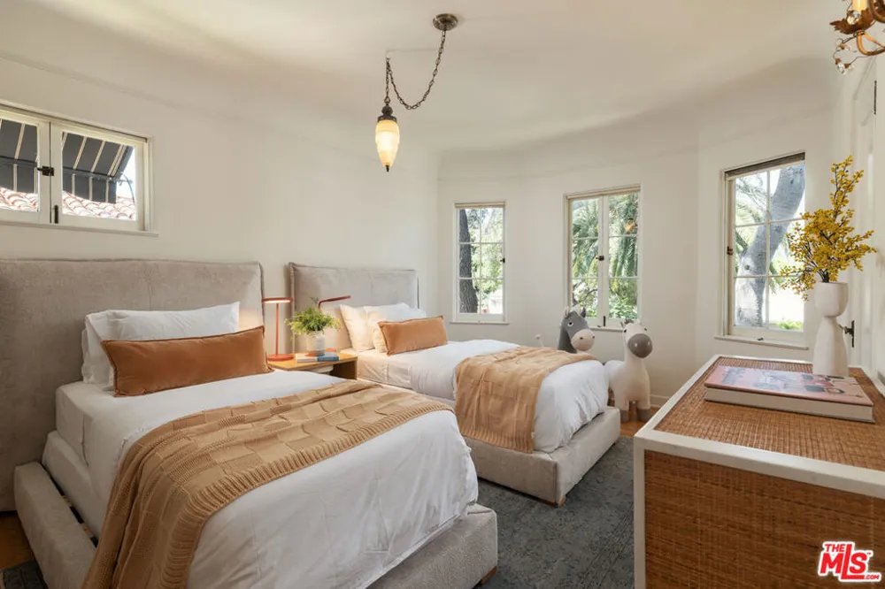 205 S Lomita Avenue Ojai, CA 93023