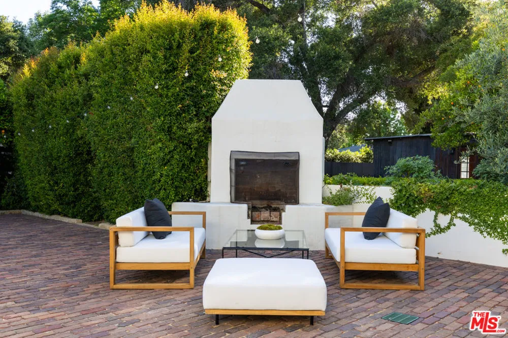 205 S Lomita Avenue Ojai, CA 93023