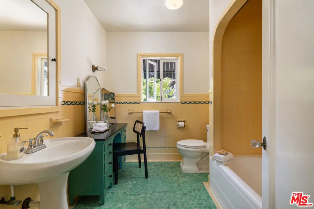 205 S Lomita Avenue Ojai, CA 93023