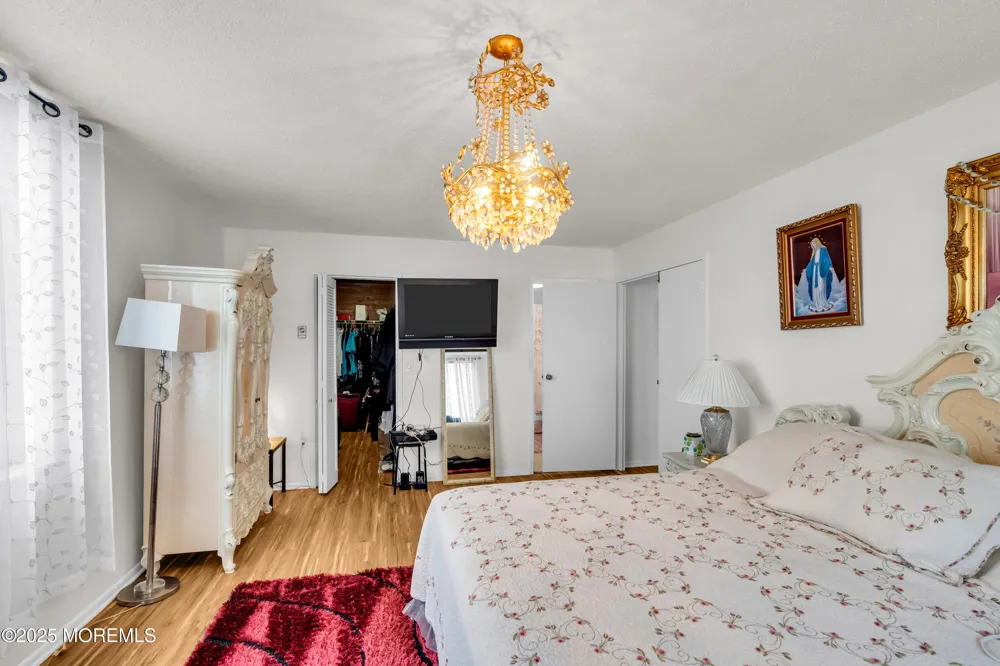 2508 Harmon Cove Tower Secaucus, NJ 07094