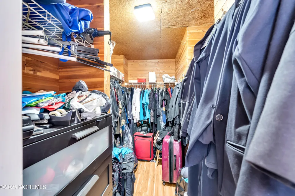2508 Harmon Cove Tower Secaucus, NJ 07094