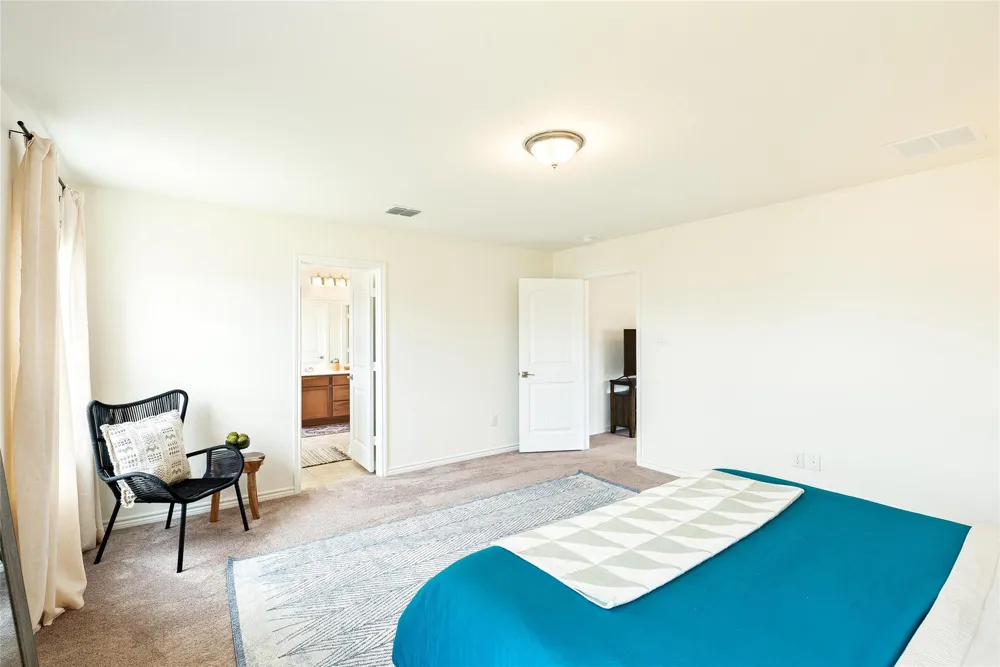 2406 Indian Forest San Antonio, TX 78244
