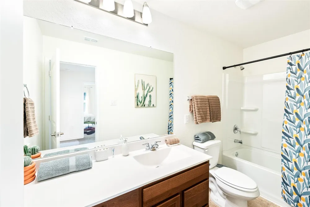 2406 Indian Forest San Antonio, TX 78244