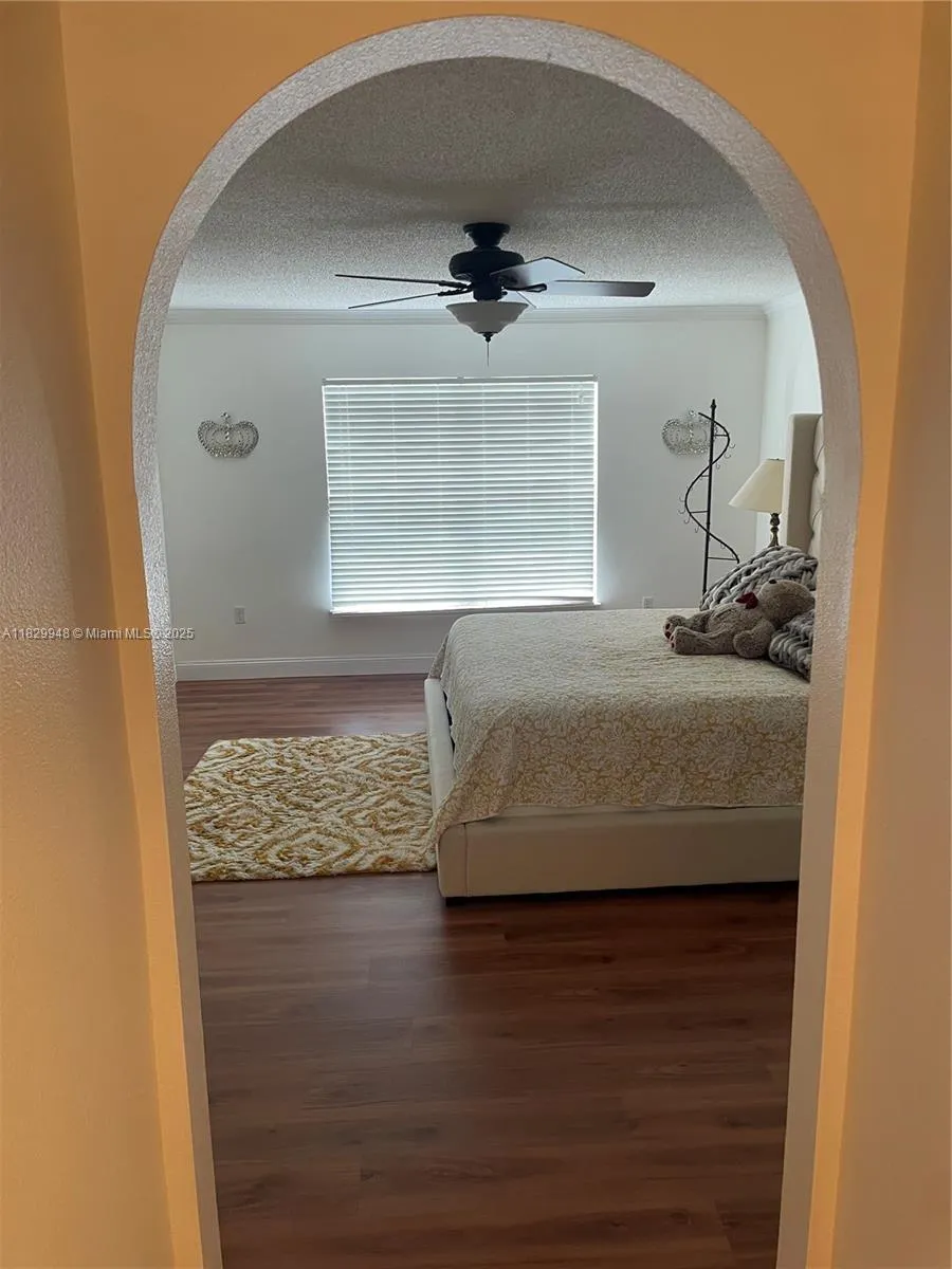 2645 SW 12th Sq SW Vero Beach, FL 32968