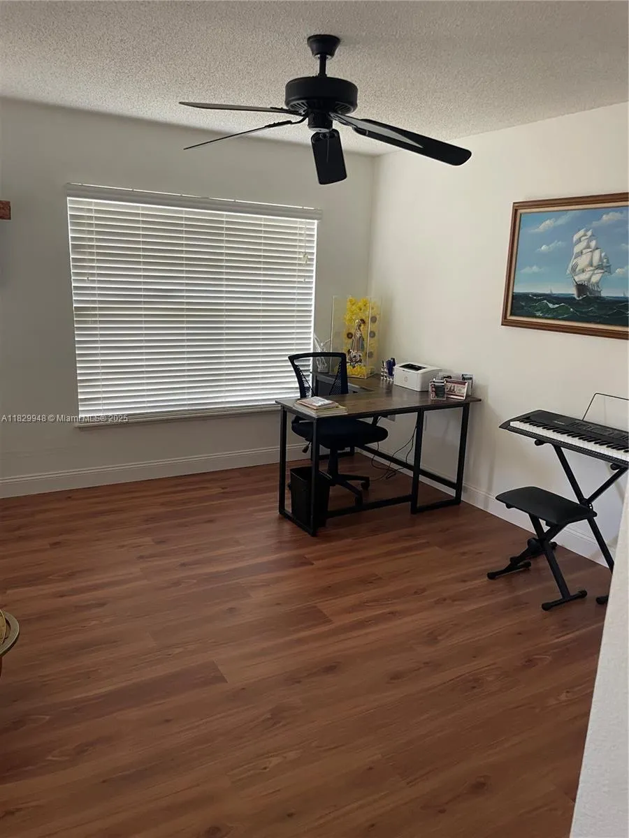 2645 SW 12th Sq SW Vero Beach, FL 32968