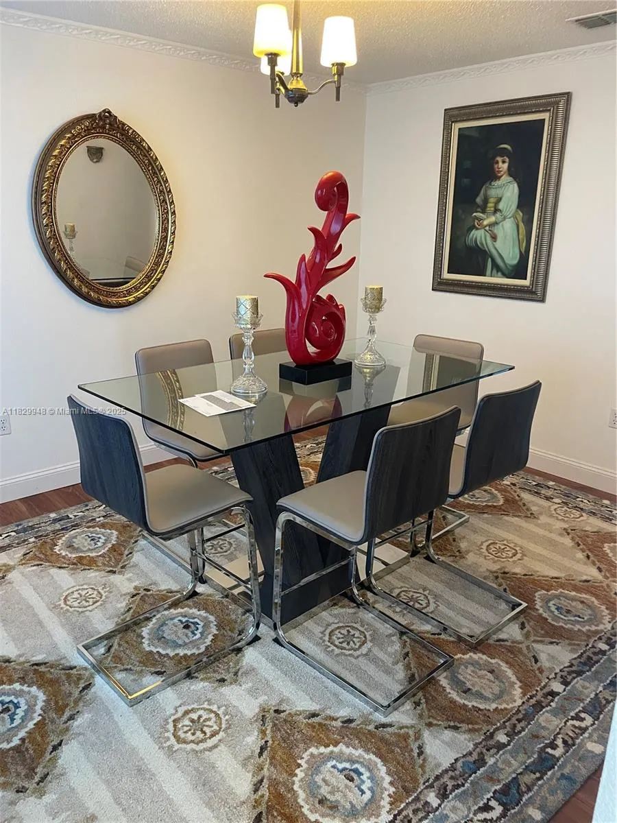 2645 SW 12th Sq SW Vero Beach, FL 32968
