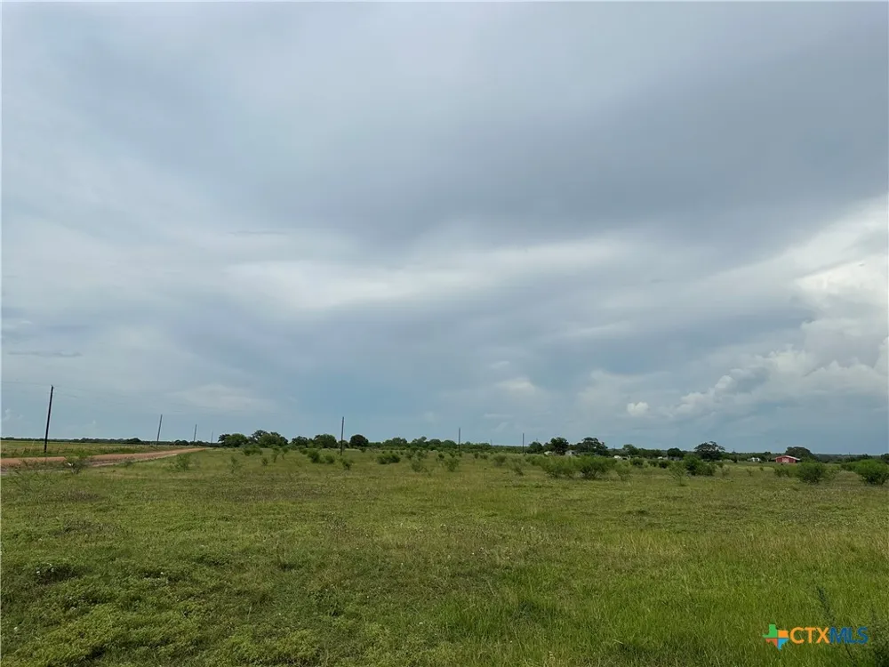11 Dentler Victoria, TX 77905