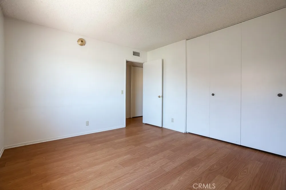 42849 15th Street W #4 Lancaster, CA 93534
