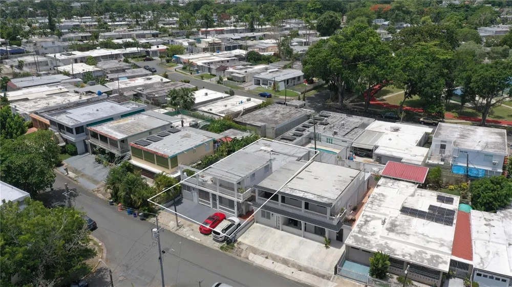 228 CALLE 25 Guaynabo, PR 00969