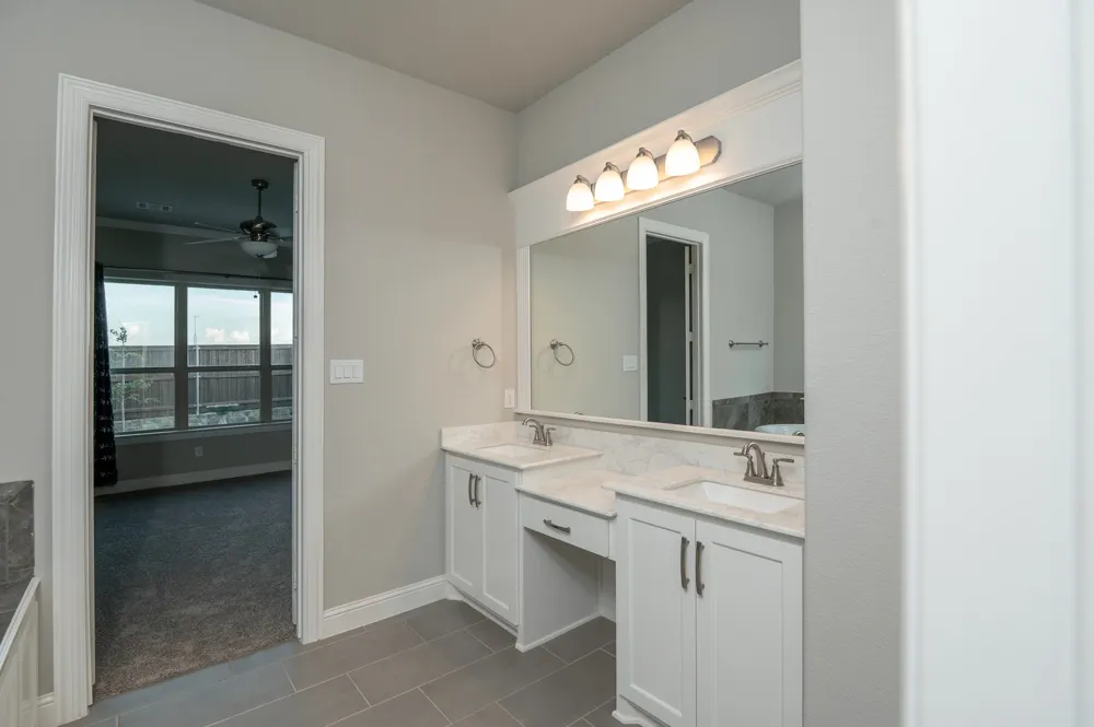 1703 Cedar Bluff Parkway Mansfield, TX 76063