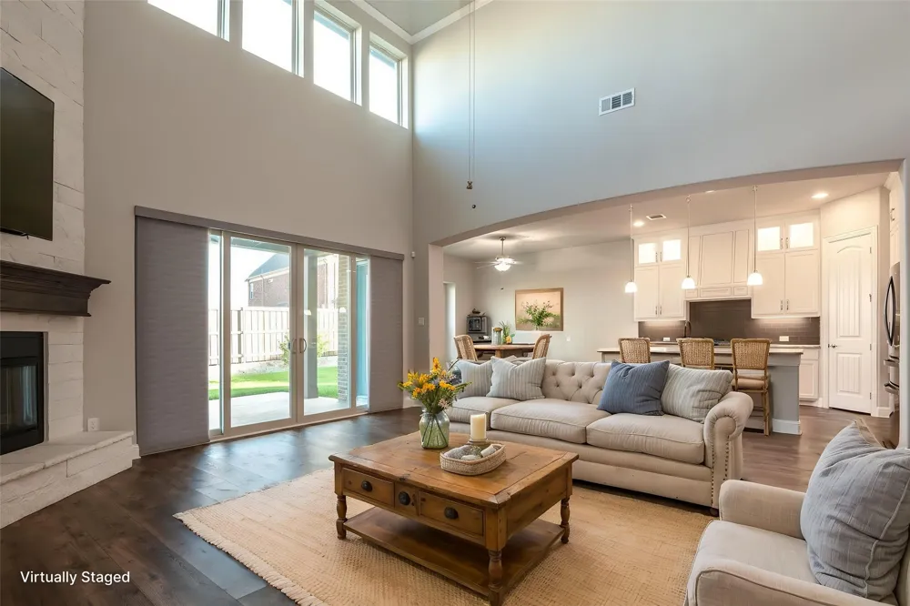 1703 Cedar Bluff Parkway Mansfield, TX 76063