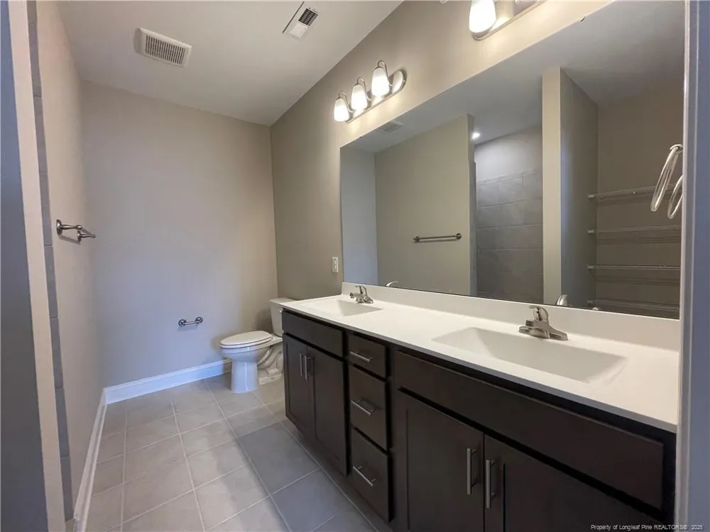 240 Gallery Drive #303 Spring Lake, NC 28390