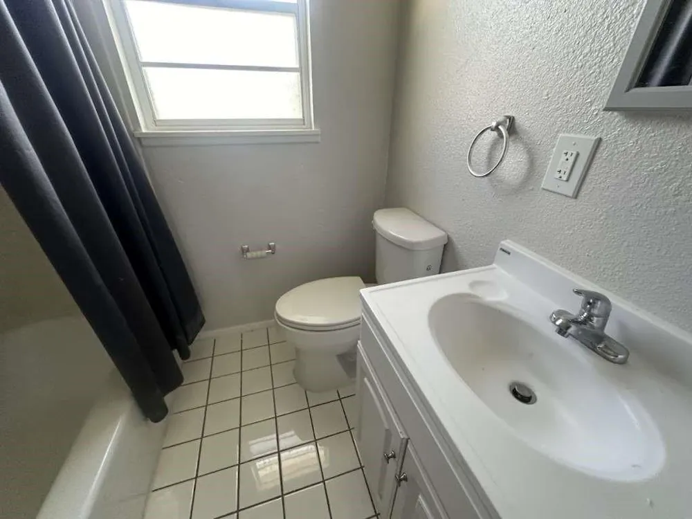 2424 E 28th Street Lubbock, TX 79404