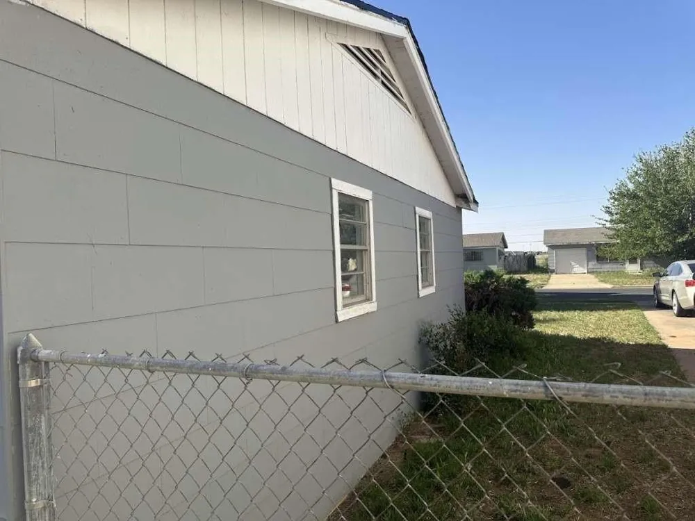 2424 E 28th Street Lubbock, TX 79404