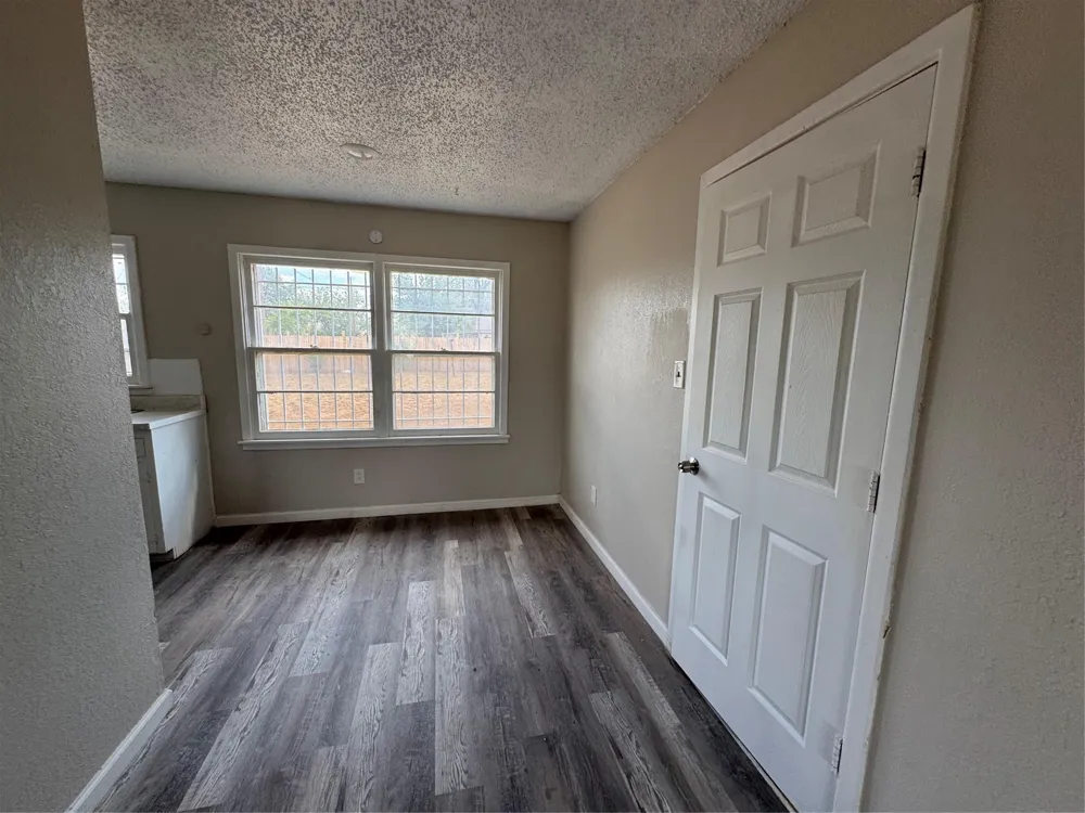2704 E Colgate Street Lubbock, TX 79403