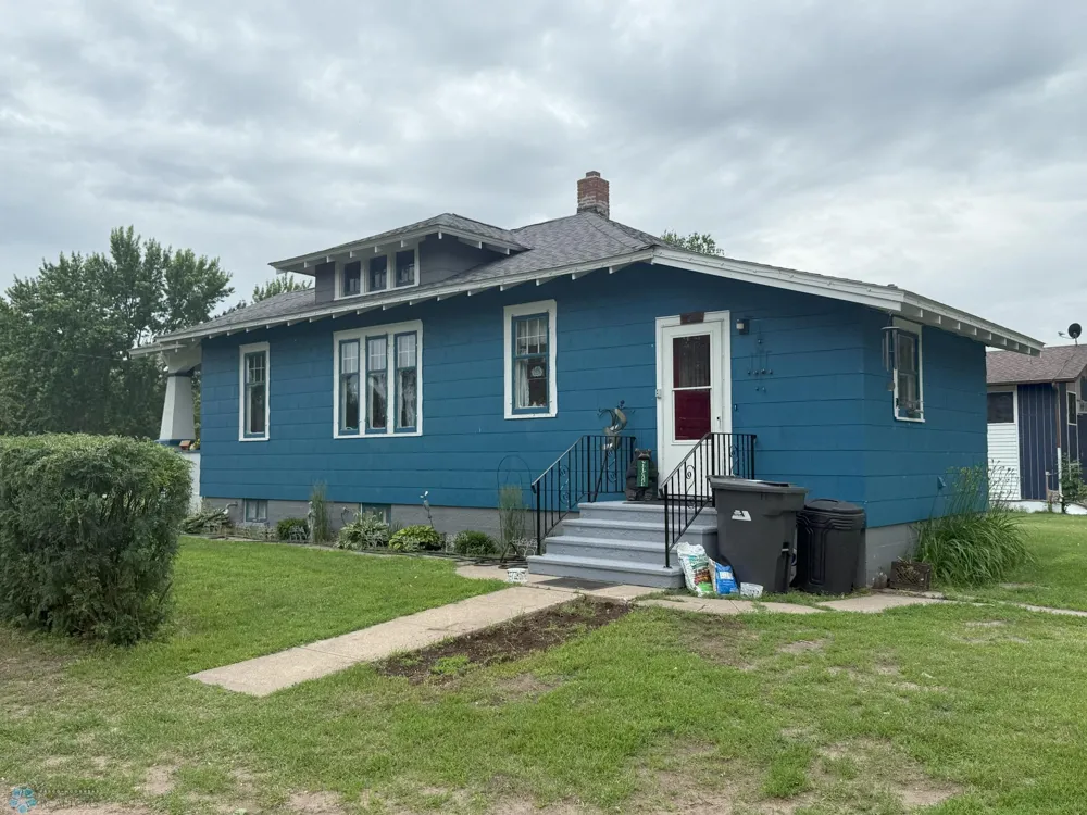 209 Lincoln Avenue NE Twin Valley, MN 56584