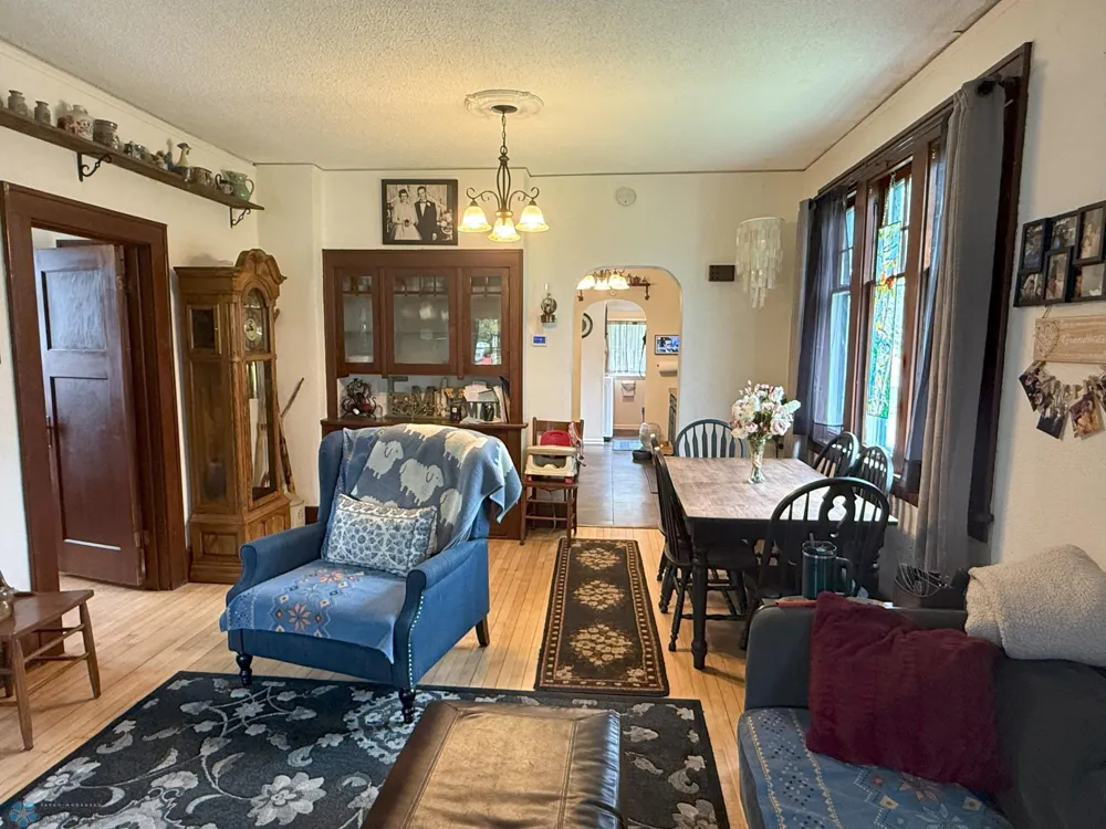 209 Lincoln Avenue NE Twin Valley, MN 56584