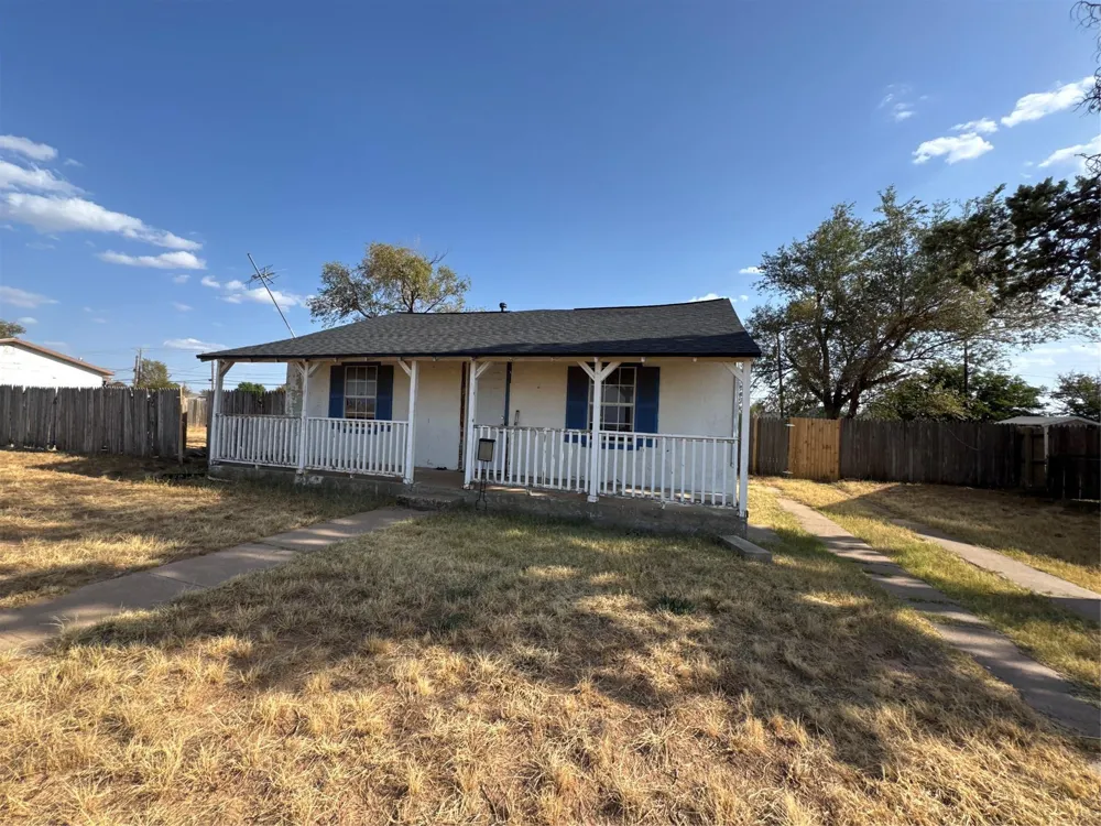 506 E Ursuline Street Lubbock, TX 79403