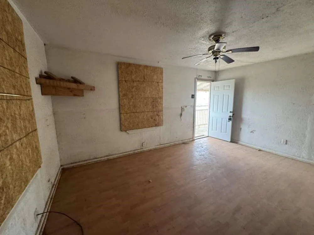 506 E Ursuline Street Lubbock, TX 79403