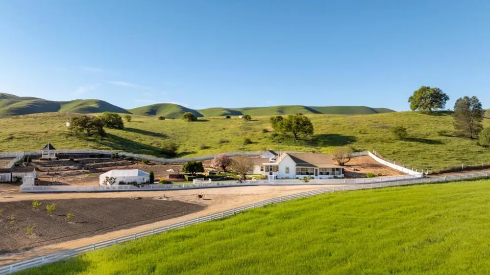 54800 Lonoak Road King City, CA 93930