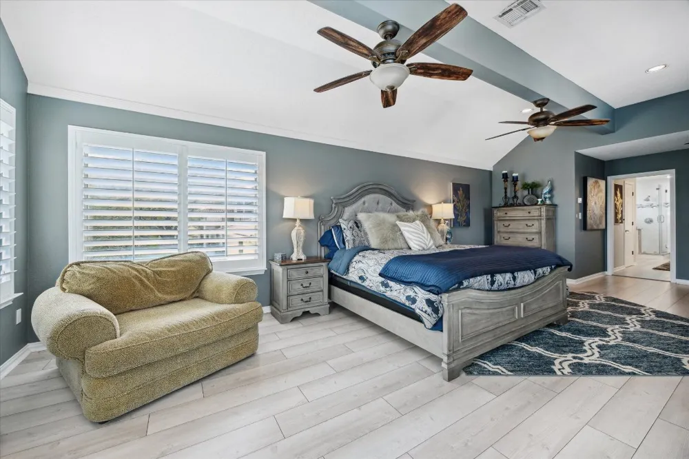 515 Wesley Ridge Drive Spicewood, TX 78669