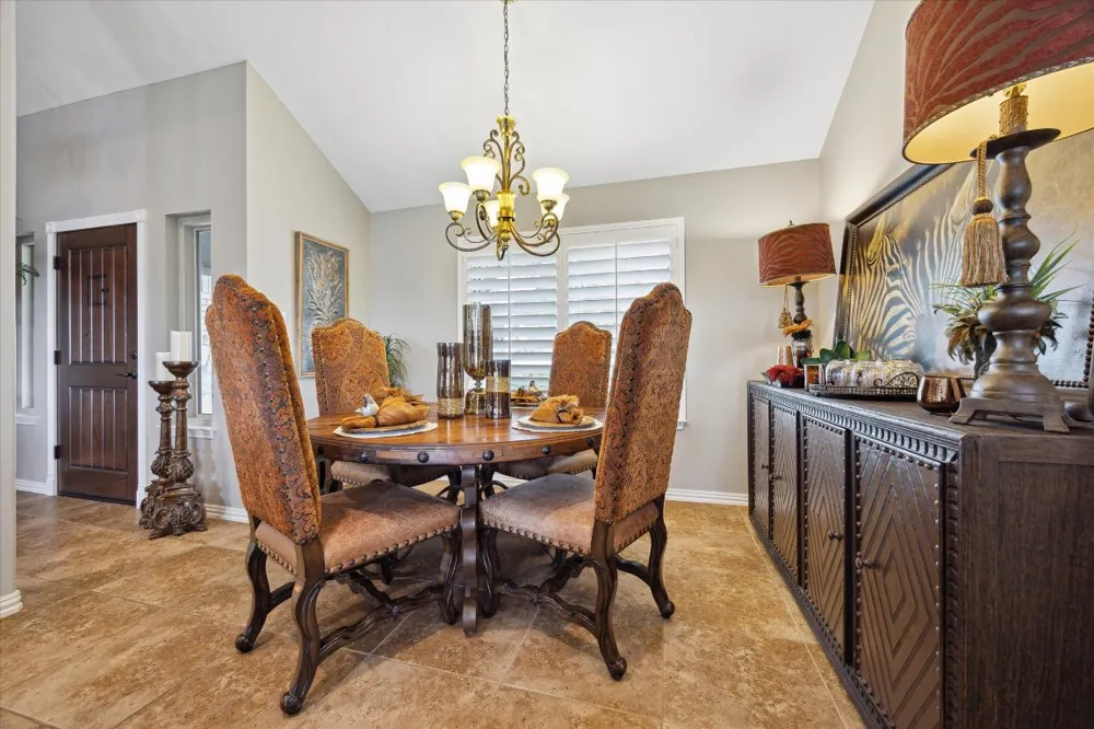 515 Wesley Ridge Drive Spicewood, TX 78669