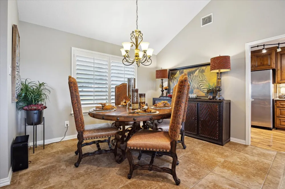 515 Wesley Ridge Drive Spicewood, TX 78669