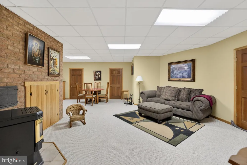 201 WESTRIDGE DRIVE Elkins, WV 26241