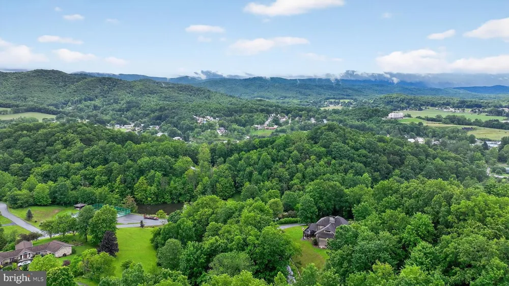 201 WESTRIDGE DRIVE Elkins, WV 26241