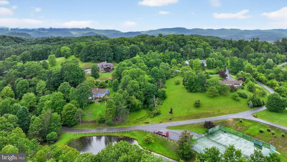 201 WESTRIDGE DRIVE Elkins, WV 26241