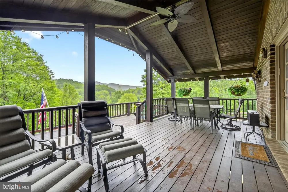 201 WESTRIDGE DRIVE Elkins, WV 26241