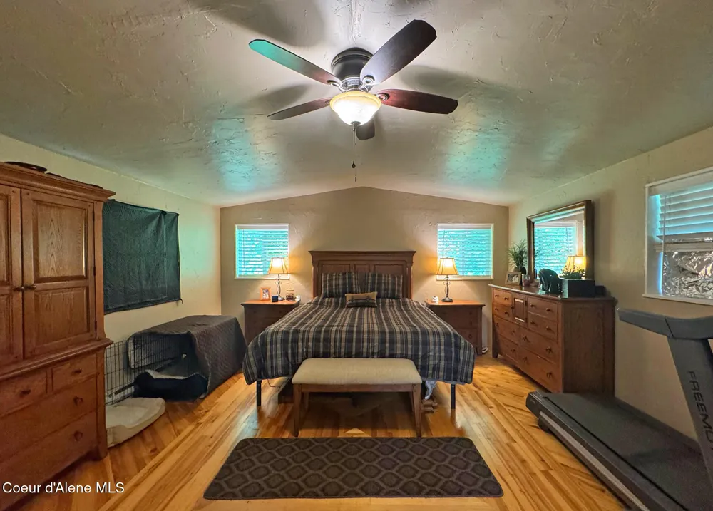 197 Berry Hill Cocolalla, ID 83813