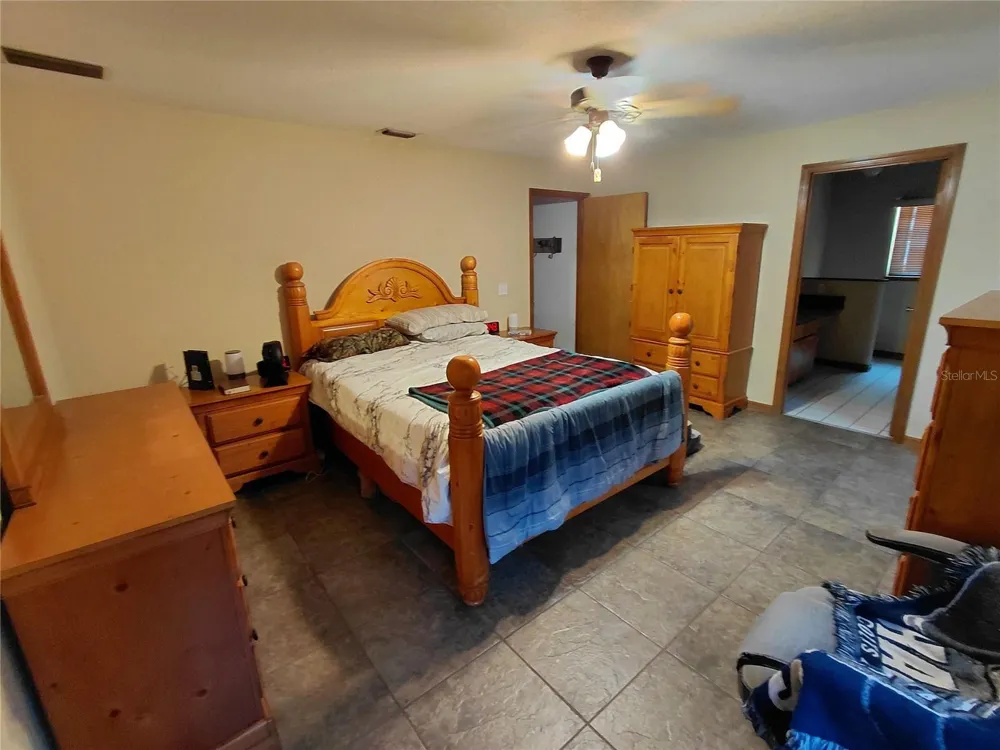 33 PINE TRACE COURSE ocala, FL 34472