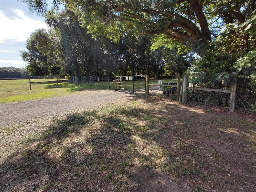 33 PINE TRACE COURSE ocala, FL 34472