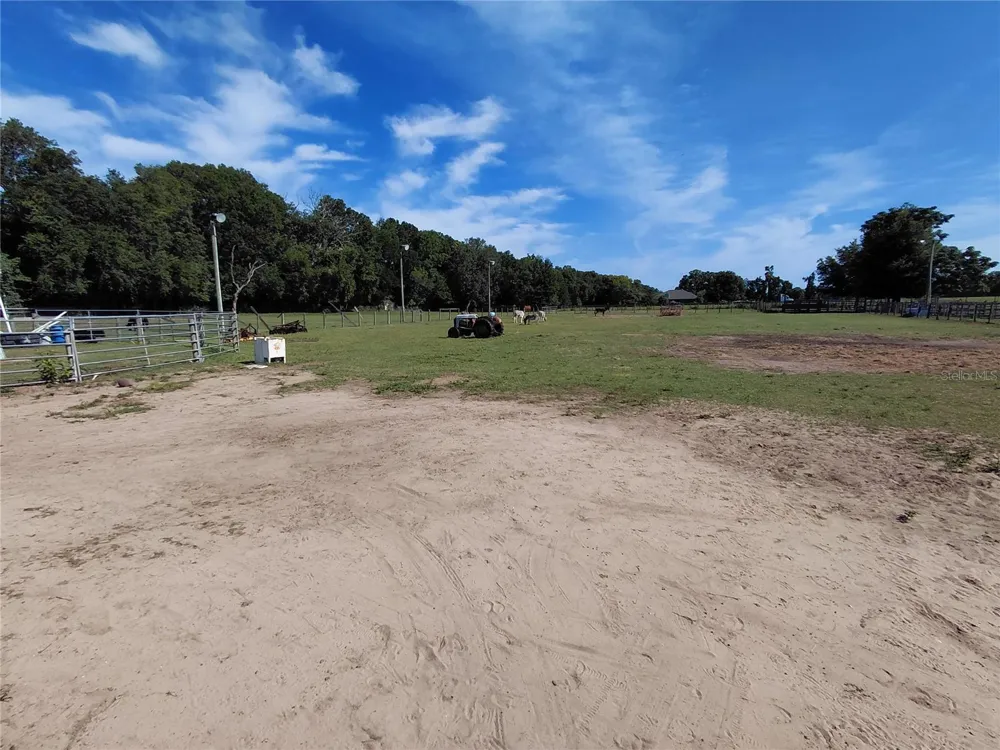 33 PINE TRACE COURSE ocala, FL 34472