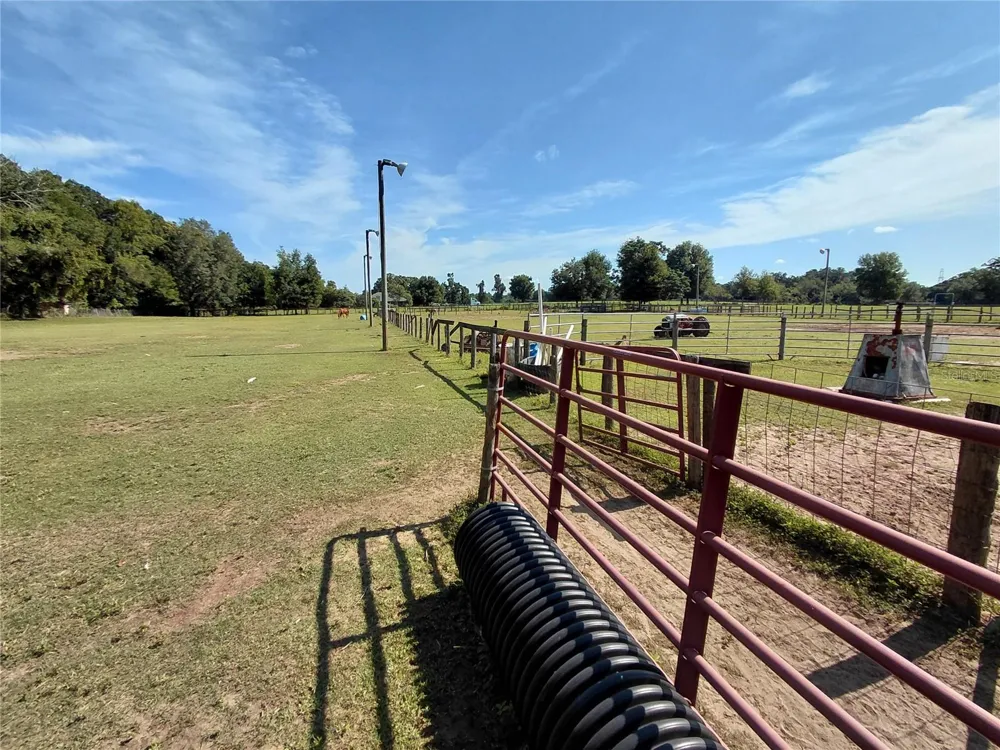 33 PINE TRACE COURSE ocala, FL 34472