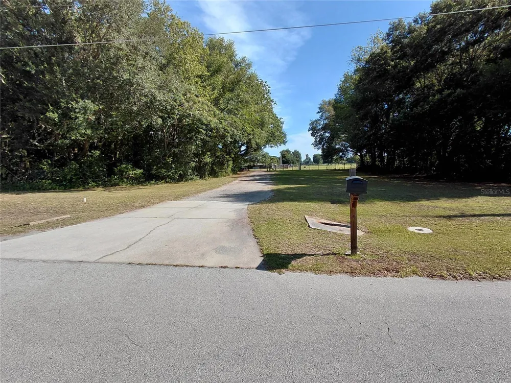 33 PINE TRACE COURSE ocala, FL 34472