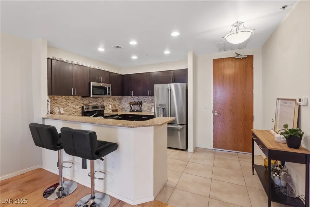 8255 Las Vegas Boulevard #1905 Las Vegas, NV 89123