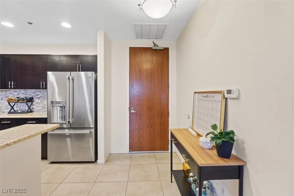 8255 Las Vegas Boulevard #1905 Las Vegas, NV 89123