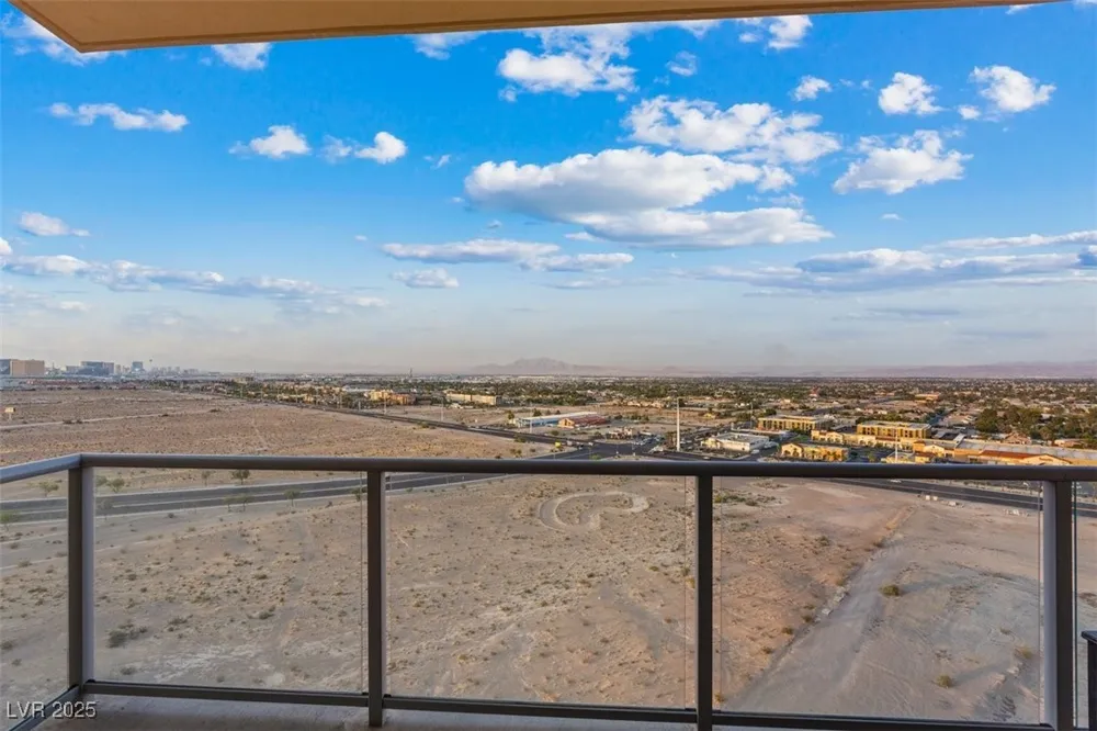 8255 Las Vegas Boulevard #1905 Las Vegas, NV 89123