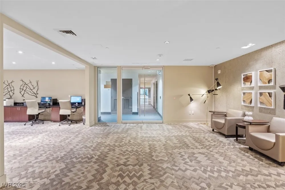 8255 Las Vegas Boulevard #1905 Las Vegas, NV 89123