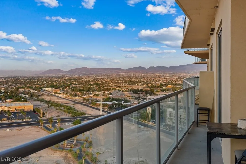 8255 Las Vegas Boulevard #1905 Las Vegas, NV 89123