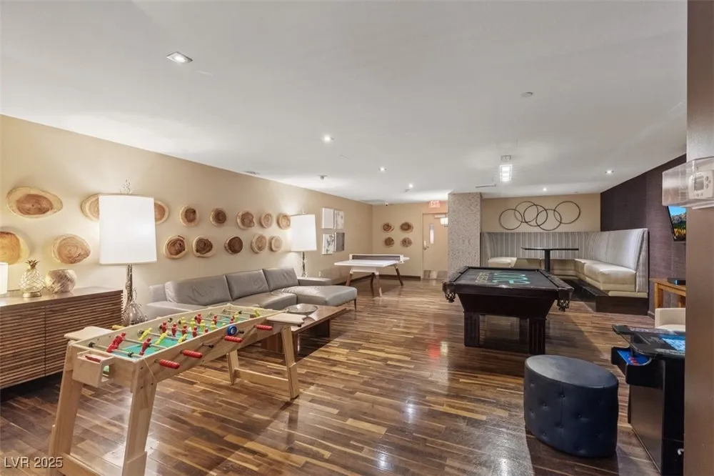 8255 Las Vegas Boulevard #1905 Las Vegas, NV 89123