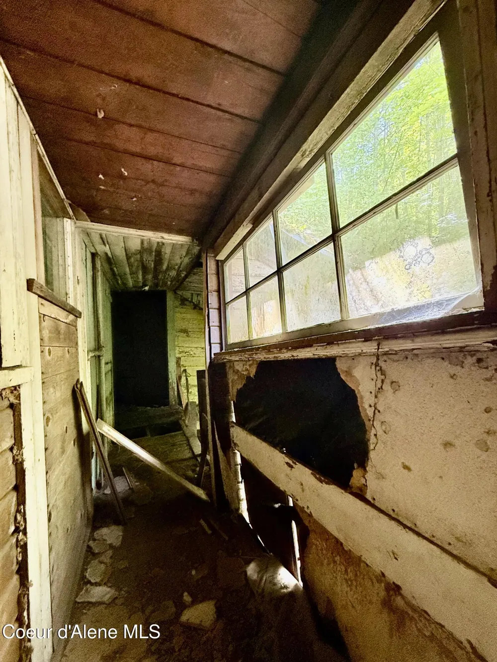 408 High Bank Street Wallace, ID 83873