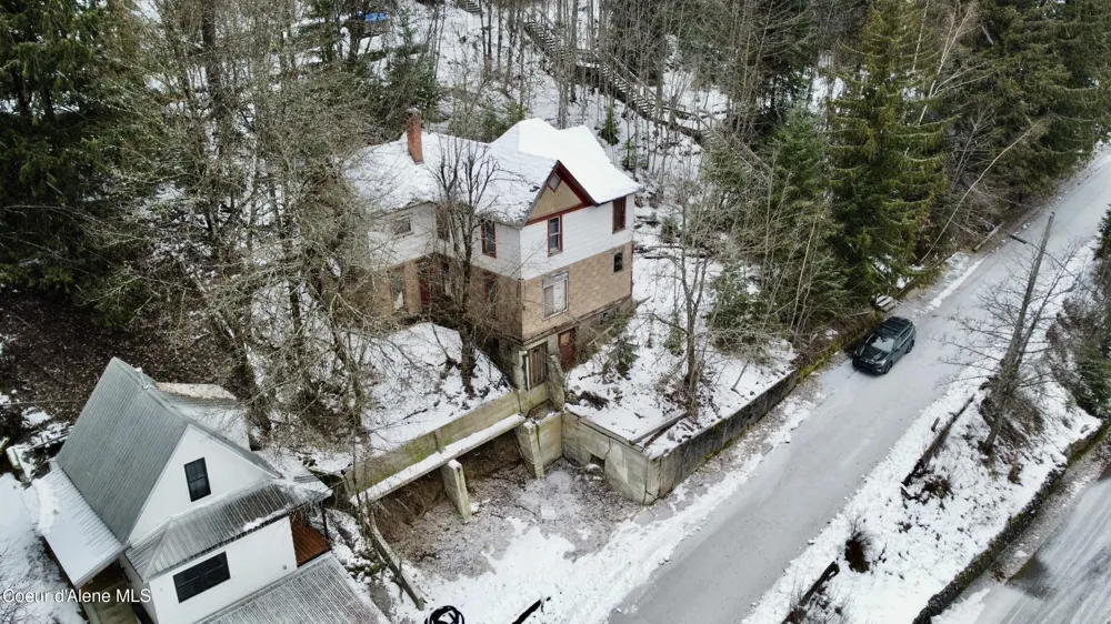 408 High Bank Street Wallace, ID 83873