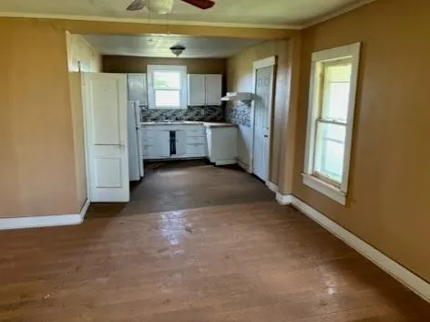 617 W Price Street Floydada, TX 79235