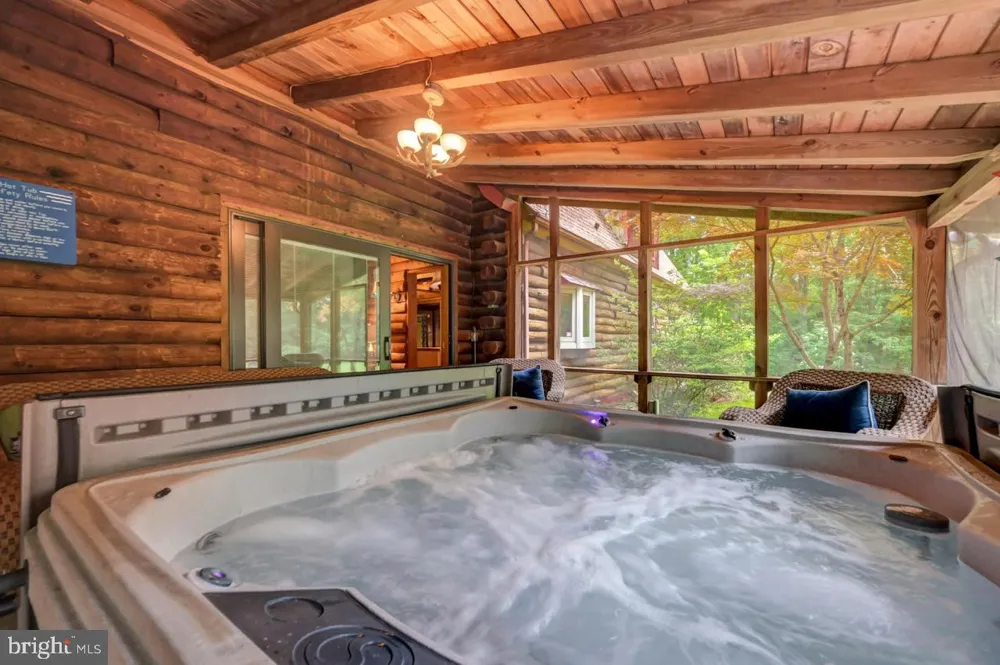217 LOWER VALLEY DRIVE Kunkletown, PA 18058